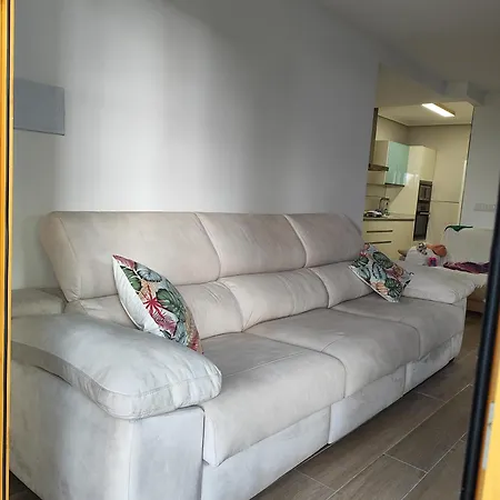 700 Metros De La Playa